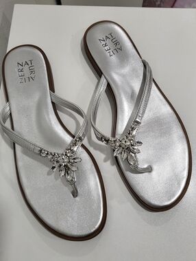 Naturalizer Liliana Silver Embellished Thong Sandals - Size 11